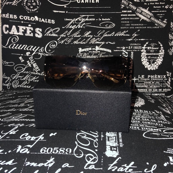 Dior Accessories - Dior sunglasses